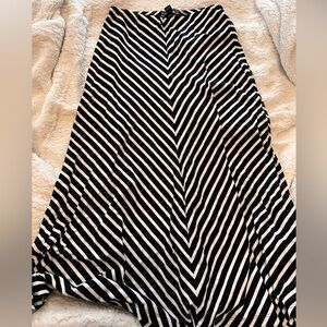 Long length striped casual skirt.  Size xs… very pretty.  American living brand